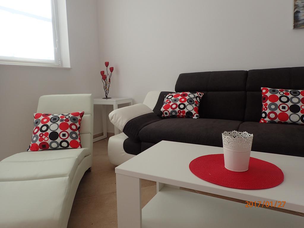 Apartment Villa Bonadea スラノ エクステリア 写真